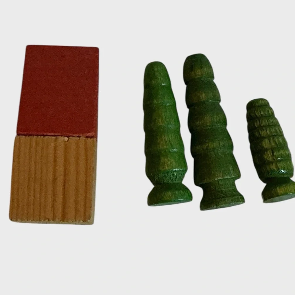Vintage Erzgebirge Wooden Putz Village DDR German Seiffen Christmas Village